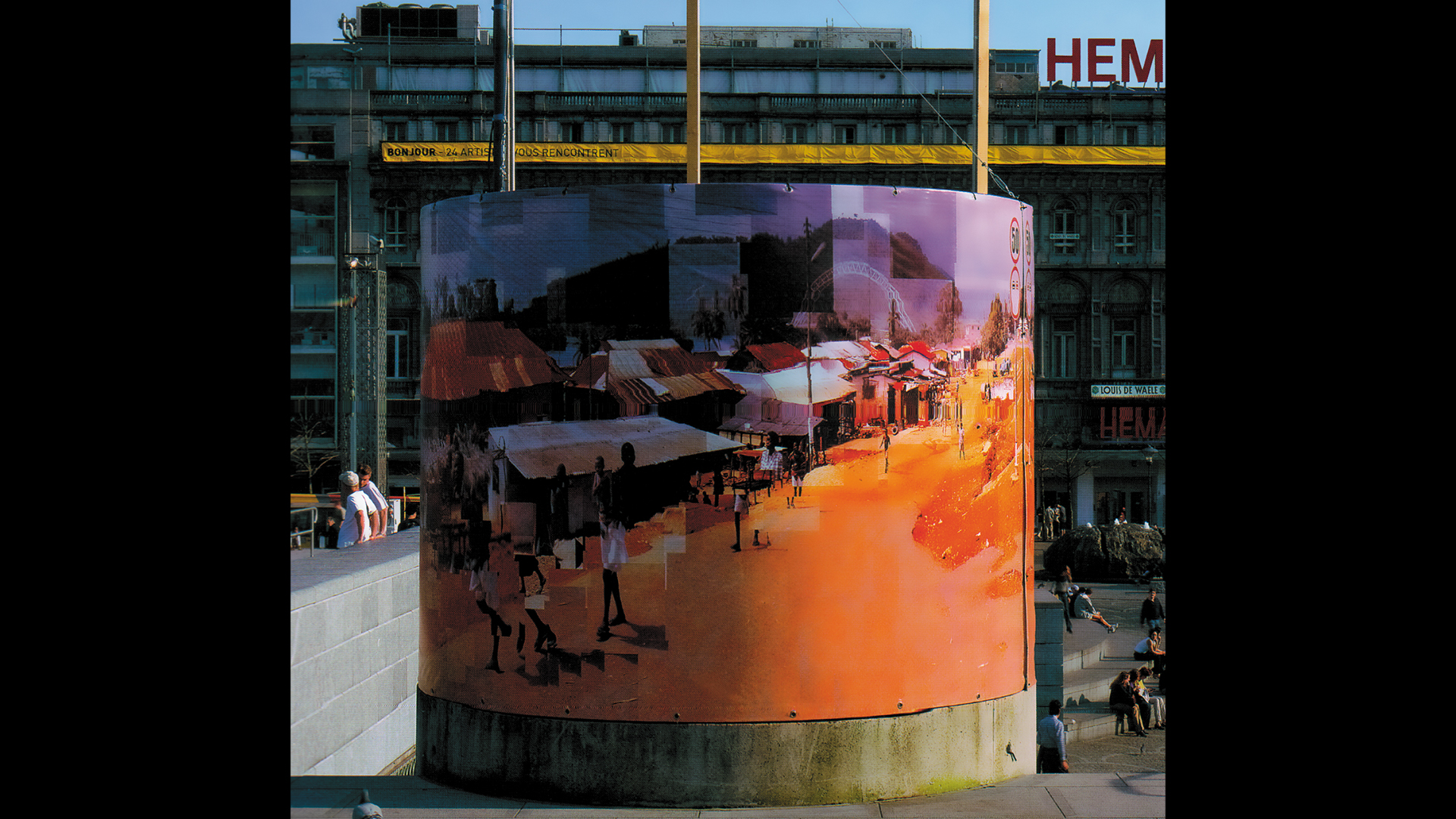 Atimpuku, Ghana, village square