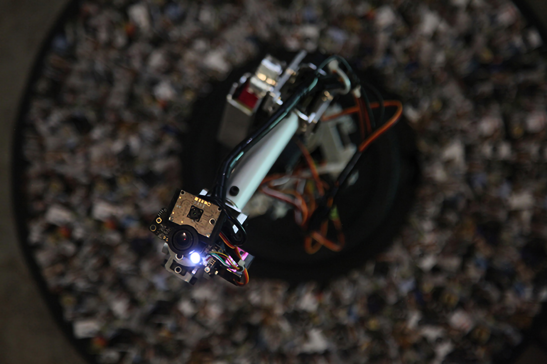 002 b avelino r dagonnier catalog cyfest15